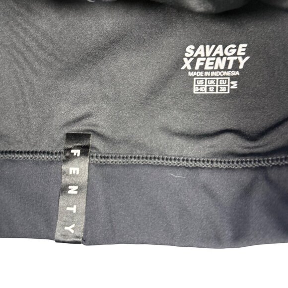 Savage X Fenty Black Lace-Up Sports Bra Size Medium Supportive Activewear Top - Picture 2 of 3